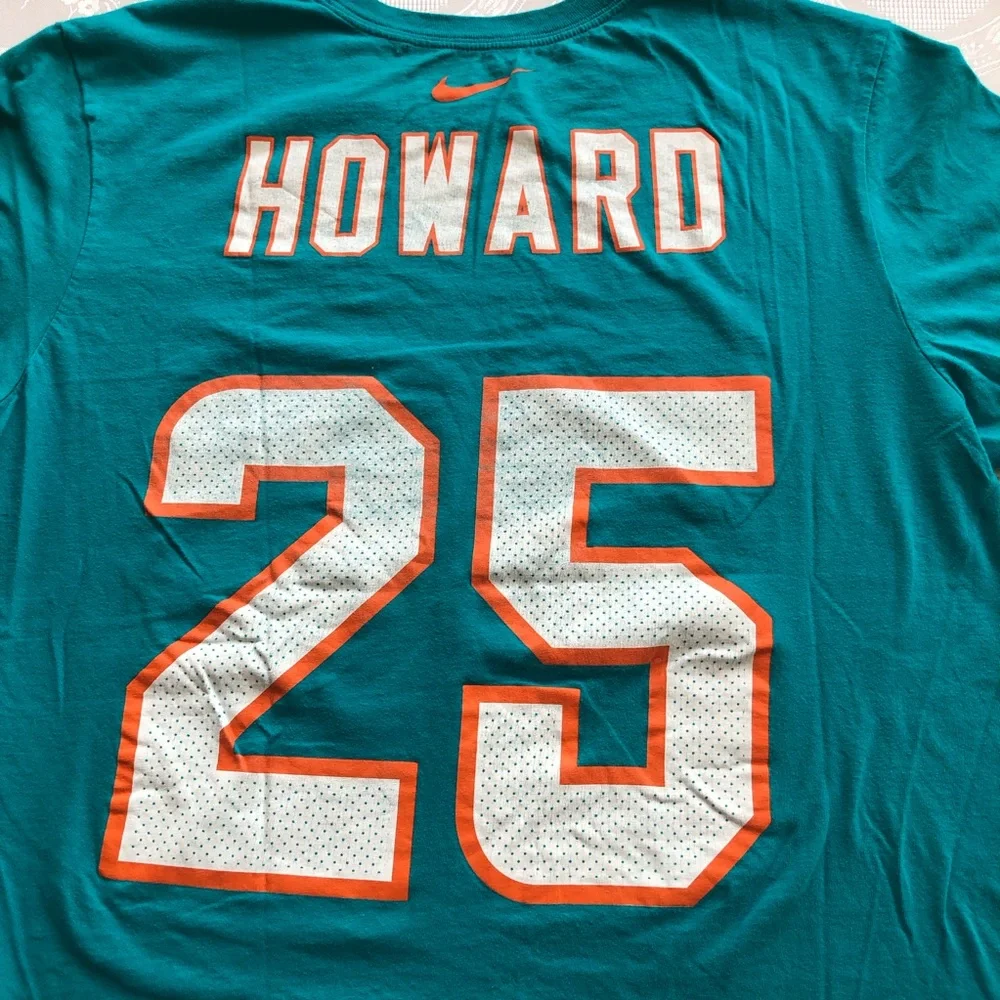 The Nike Tee Miami Dolphins Jersey Xavien Howard Men’s Size M Short Sleeves Top